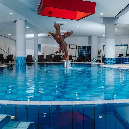 Hotel Zagreb - Health & Beauty 로가스카슬라티나 외부 사진