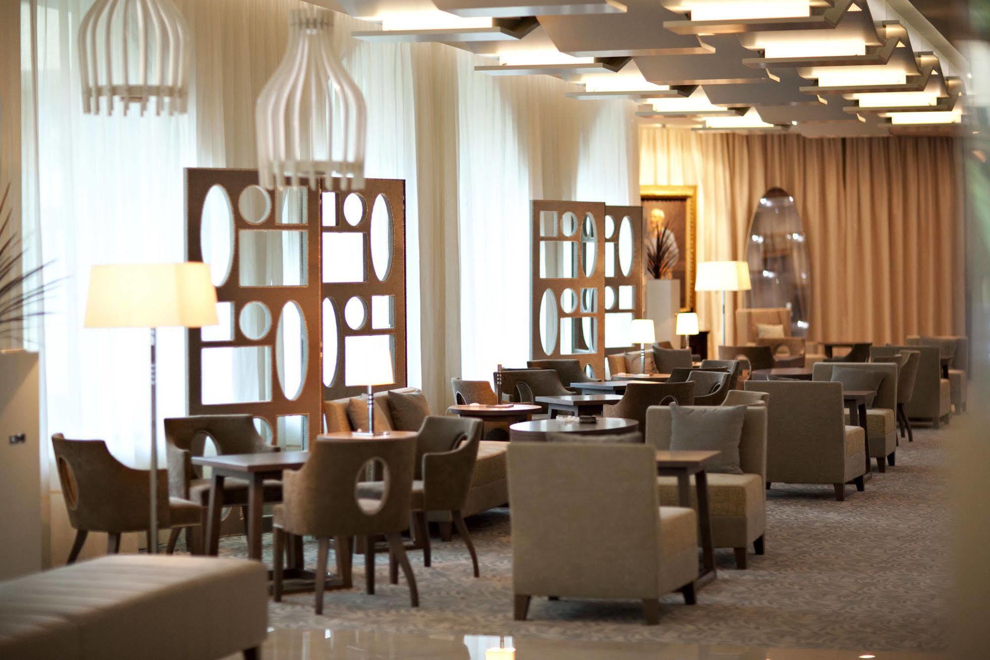 Hotel Zagreb - Health & Beauty 로가스카슬라티나 외부 사진